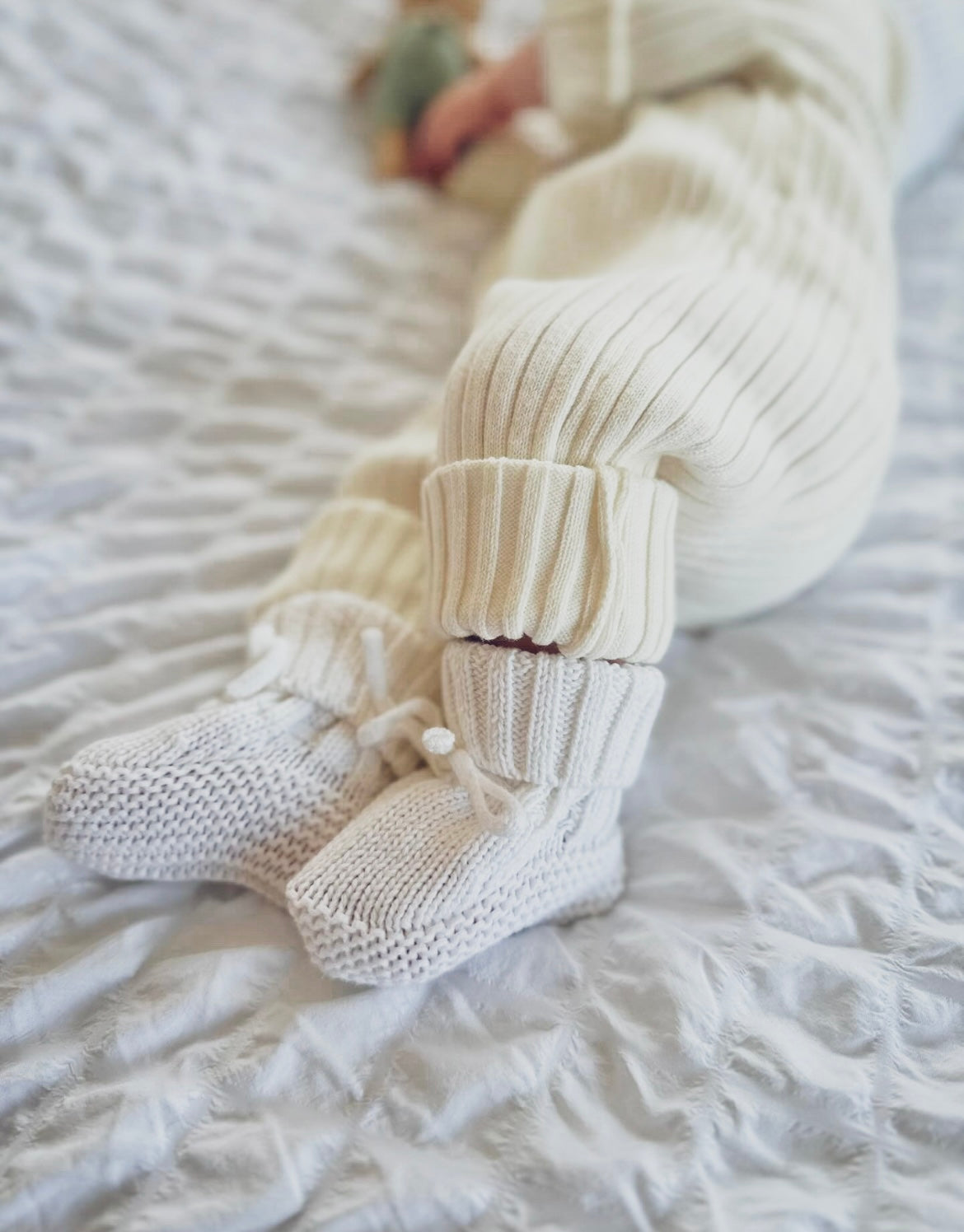 Milk Knitted Bundle