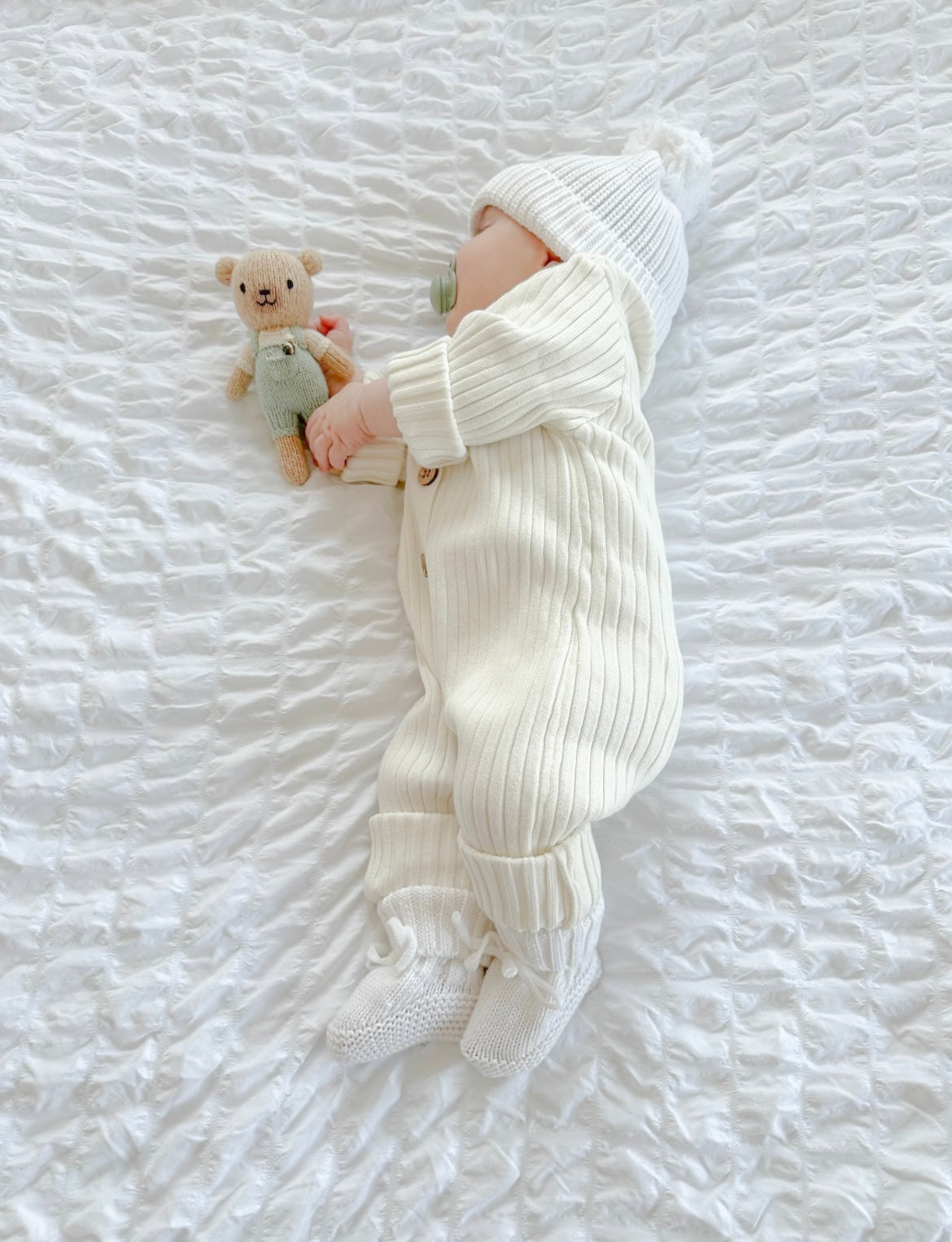 Milk Knitted Bundle